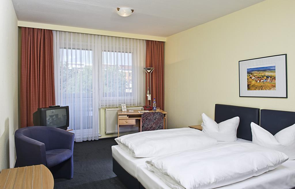 Days Inn Leipzig City Centre Zimmer foto