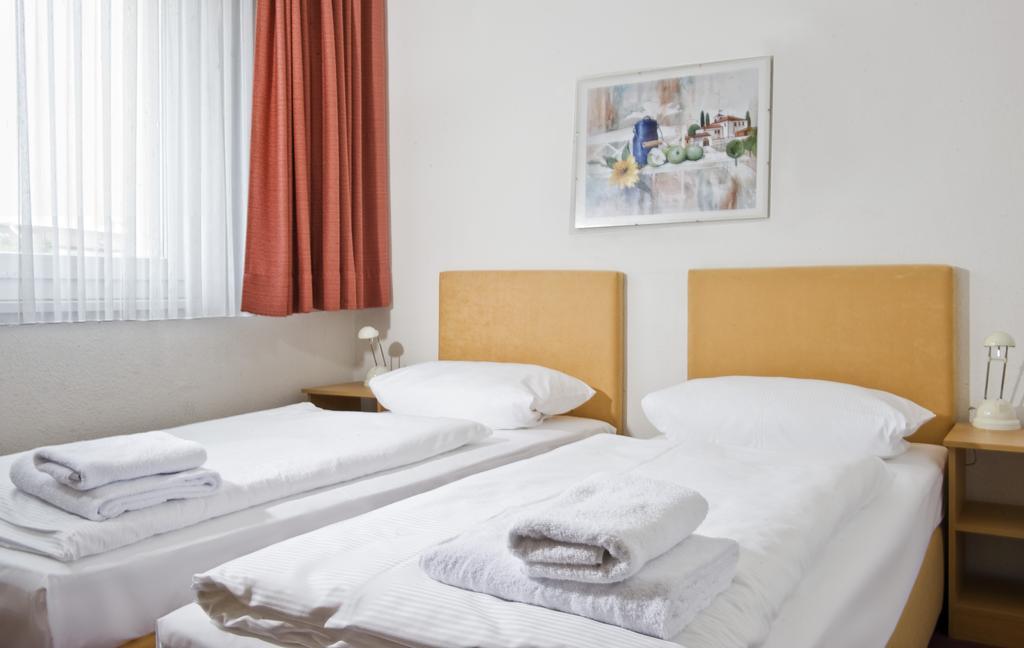 Days Inn Leipzig City Centre Zimmer foto